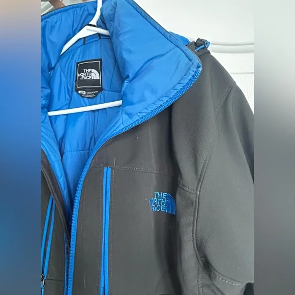 The North Face Black Jacket with Blue Highlights - Picture 6 of 14